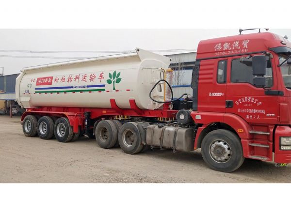 散裝水泥自卸罐車